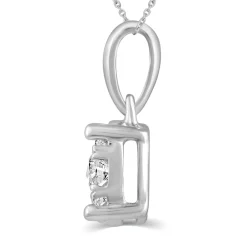 1/4 Ct. Tw. Diamond Circle Pendant In 10K White Gold