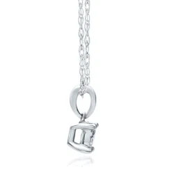 1/10 Ct. Tw. Diamond Illusion Pendant In